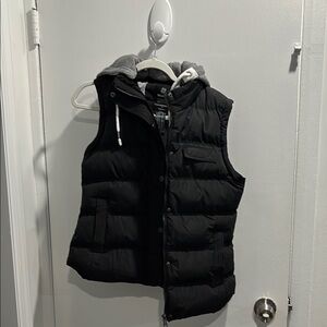 Puffer vest